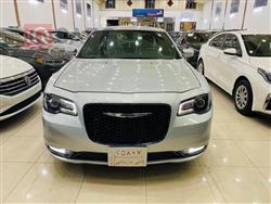 کرایسلەر 300
